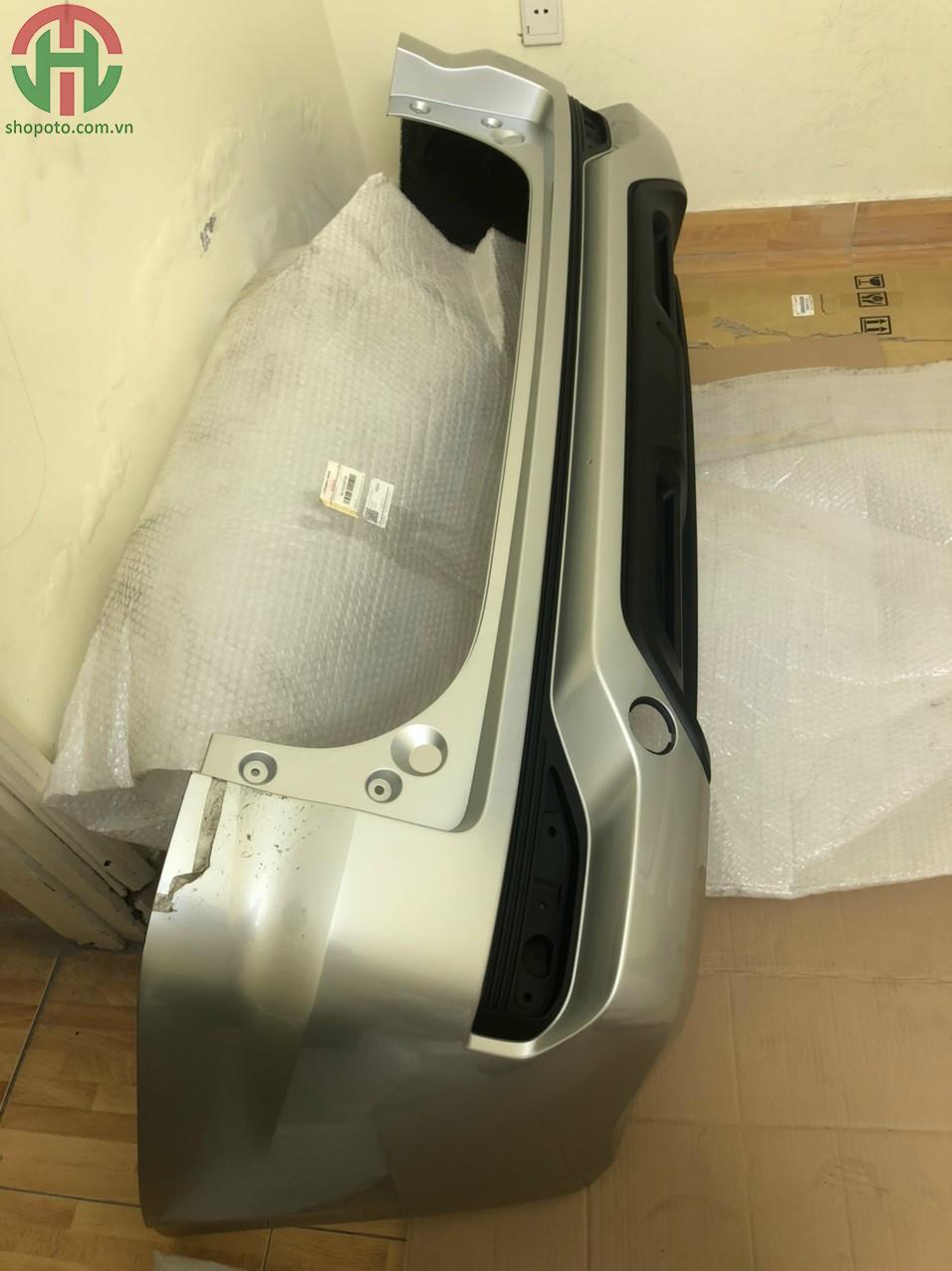 Ba đờ sốc sau cản sau Mitsubishi Xpander