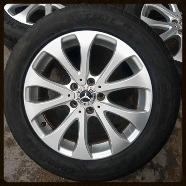 Bộ mâm lốp Mercedes E200 đời 2017