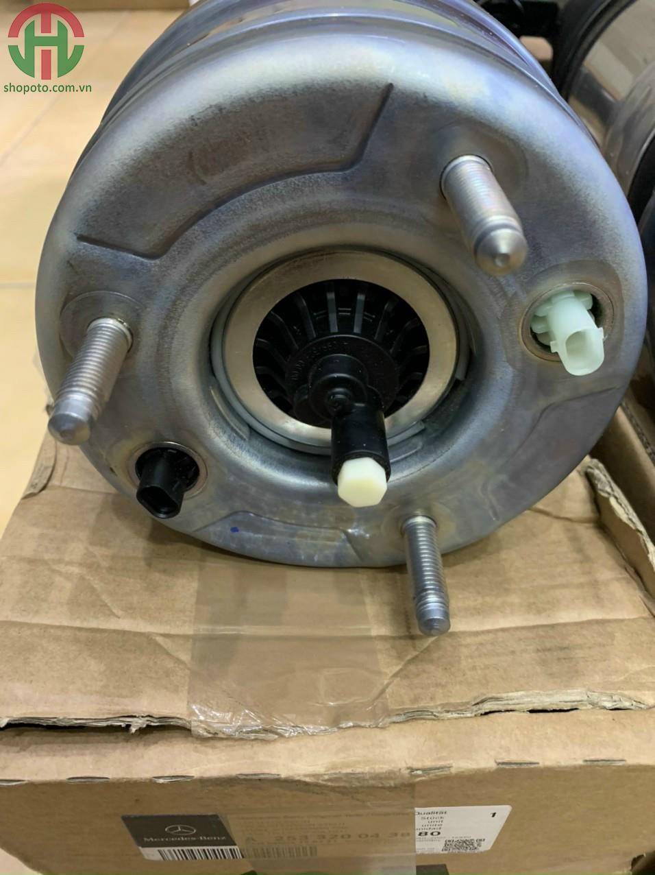 Giảm xóc sau Mercedes GLC300