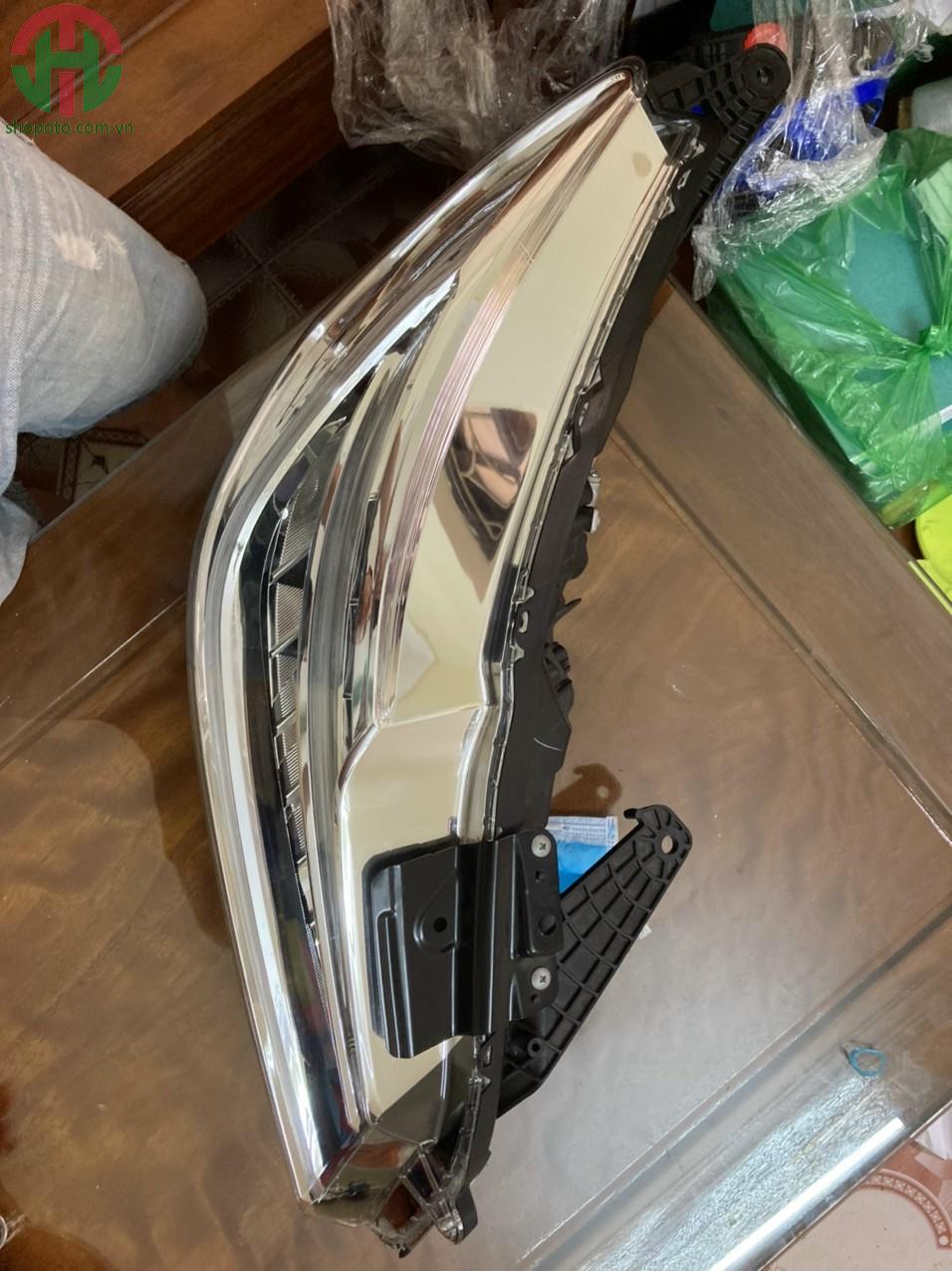 Đèn pha Honda Accord 2018