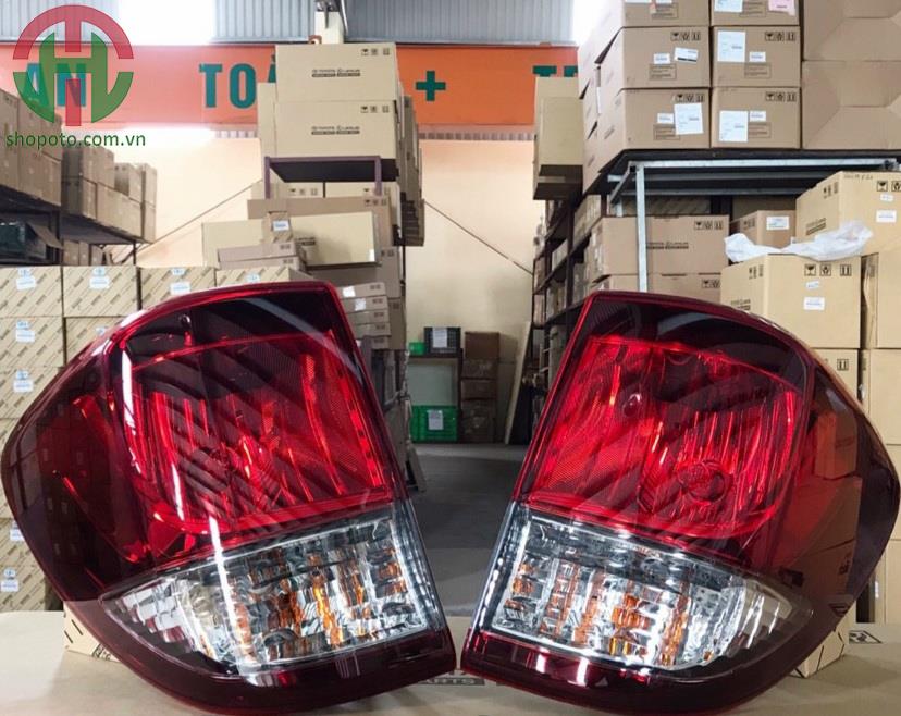 Đèn hậu ngoài Mazda BT50 2016