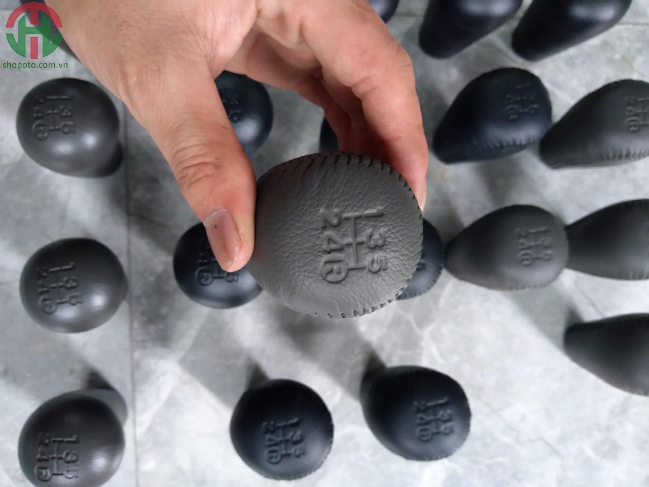 Tay nắm cần số Toyota Fortuner 2013-2016