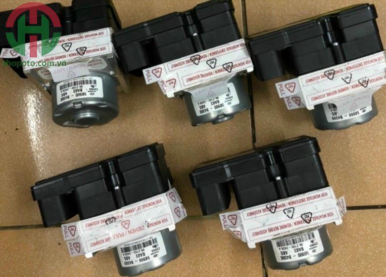 Cụm bơm phanh ABS Hyundai i10 2014-2016 | 58910B4A10