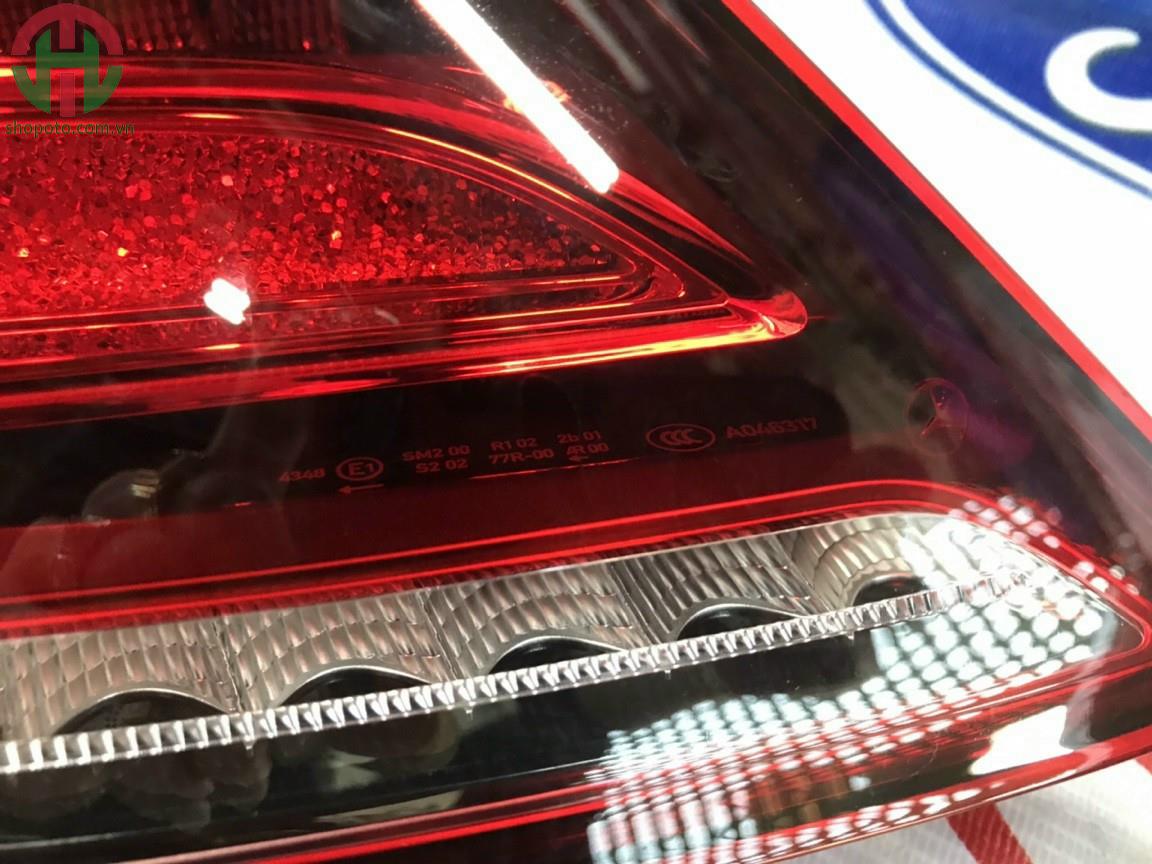 Đèn hậu xe Mercedes s650 maybach
