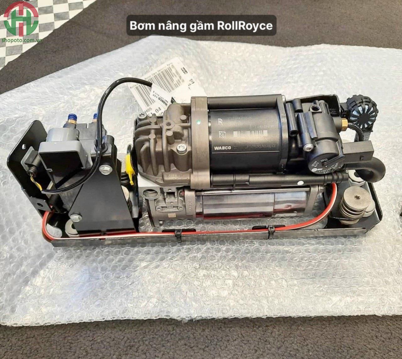 Bơm nâng gầm Rolls Royce