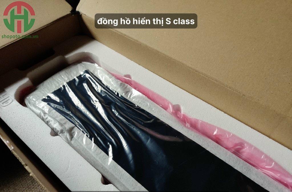 Bảng đồng hồ hiển thị trên Taplo Mercedes S class