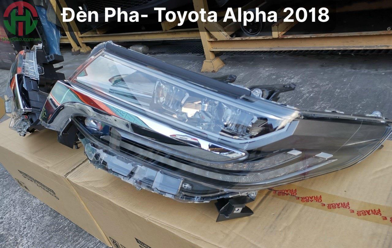 Đèn pha Toyota Alpha 2018