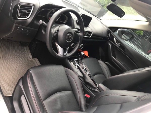 Mazda 3 2016 AT