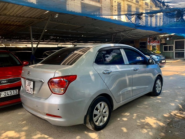 Hyundai I10 sedan 2015 MT