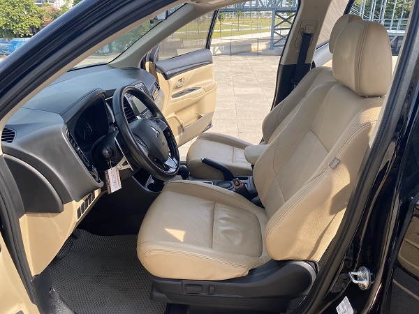 Mitsubishi Outlander 2016 2.0 Premium