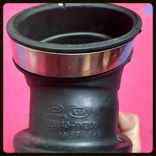 Cao su cổ hút hộp lọc gió Kia Morning/Picanto 2011-2014 | 281401Y200