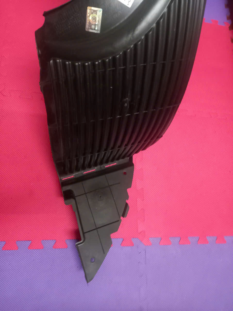 Lòng dè chắn bùn trước trái Kia Morning/Picanto 2011-2015 | 868111Y000