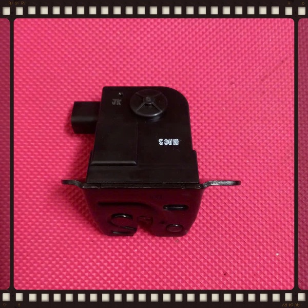 KHÓA NGẬM CỐP SAU KIA MORNING/PICANTO 2005-2015 | 812301Y010