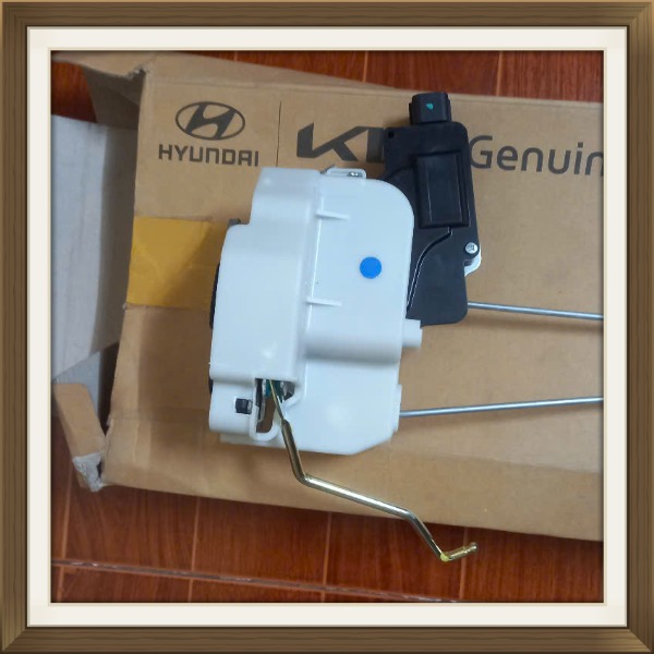 Cơ cấu khóa ngậm cửa sau trái xe Kia Morning 2005-2012 | 8141007020EQ