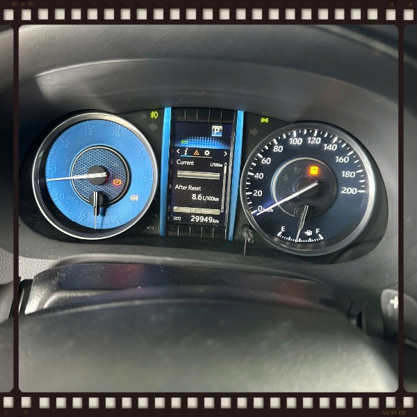 Cụm bảng đồng hồ Taplo xe Toyota Fortuner 2022 Mã 83A00FAU70