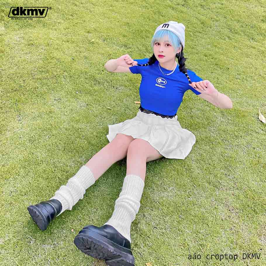 AÁO CROPTOP DKMV CÓ ĐÁNG YÊU NHƯ LỜI ĐỒN? AÁO CROPTOP DKMV CÓ ĐÁNG YÊU NHƯ LỜI ĐỒN?