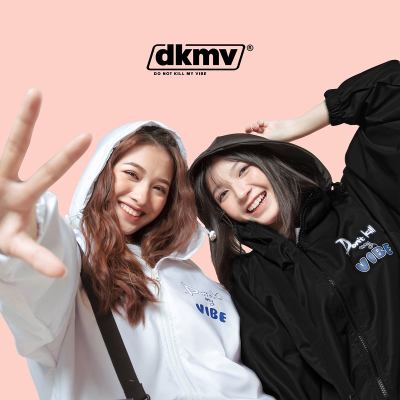 Áo khoác local brand đẹp cùng mẹo bảo quản đơn giản nhà DKMV Áo khoác local brand đẹp cùng mẹo bảo quản đơn giản nhà DKMV