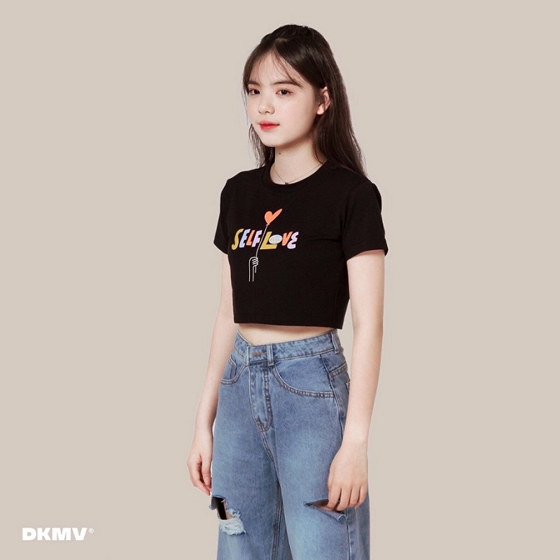 áo croptop local brand ôm màu đen