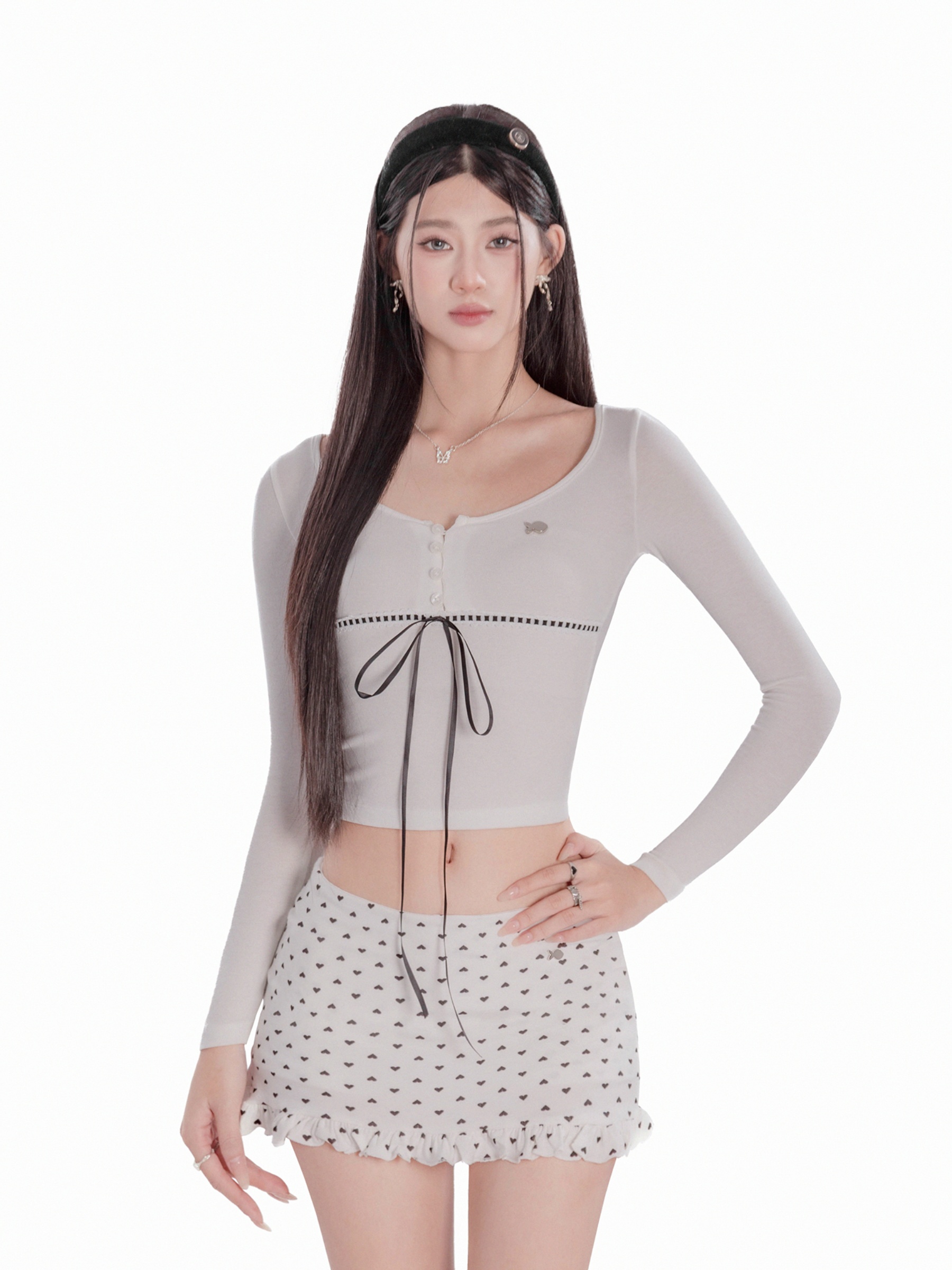 Áo dài tay thun nữ croptop DKMV ren trắng phối dây ruy băng