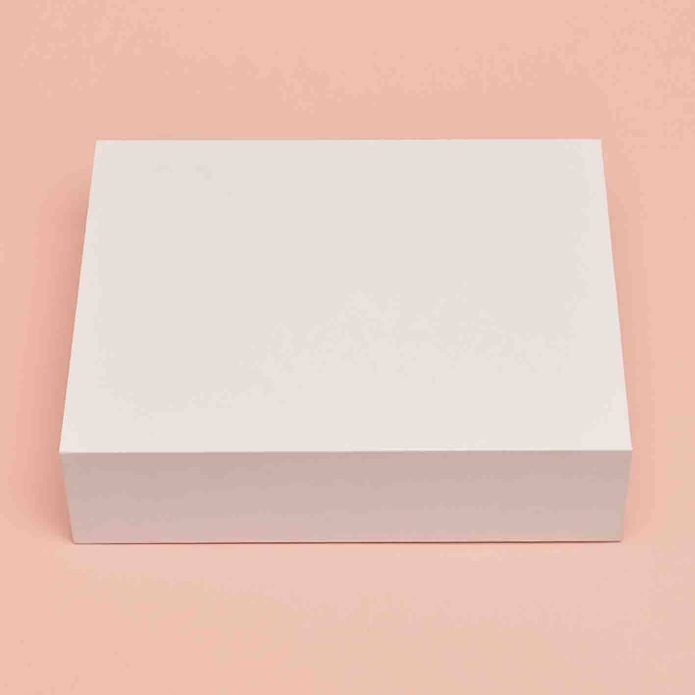 Hộp Carton Nam Châm