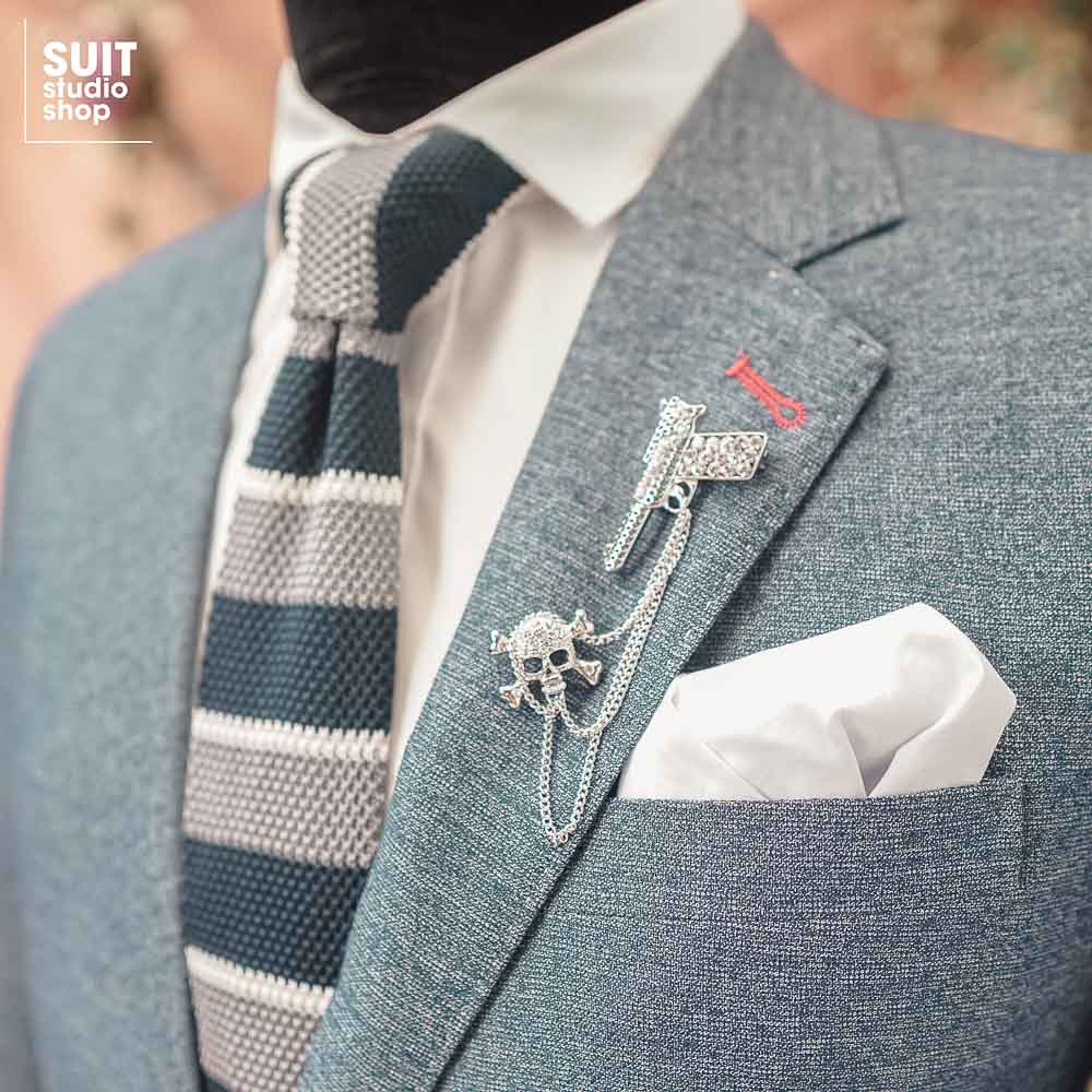 Nguồn gốc của Pocket Square 10 cách gấp khăn túi áo vest độc đáo  Coolmate