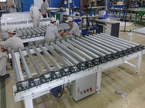 Băng tải con lăn - Đặc điểm và ứng dụng của chúng