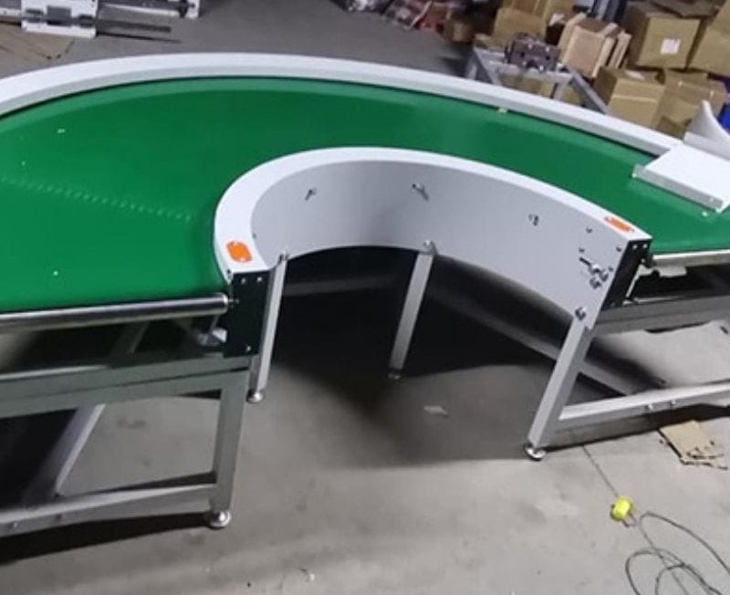 Các loại băng tải chuyền cong và ứng dụng thực tế