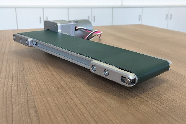 Băng tải mini là gì? Đặc điểm cấu tạo của băng tải mini