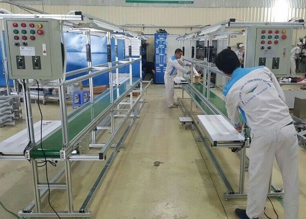 Tại sao doanh nghiệp của bạn nên dùng băng tải trong sản xuất?