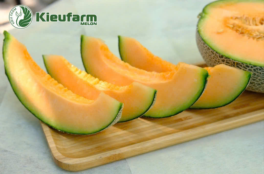 Dưa lưới giúp cải thiện tiêu hóa, hỗ trợ khả năng hấp thu dinh dưỡng và rất tốt cho việc giảm cân.