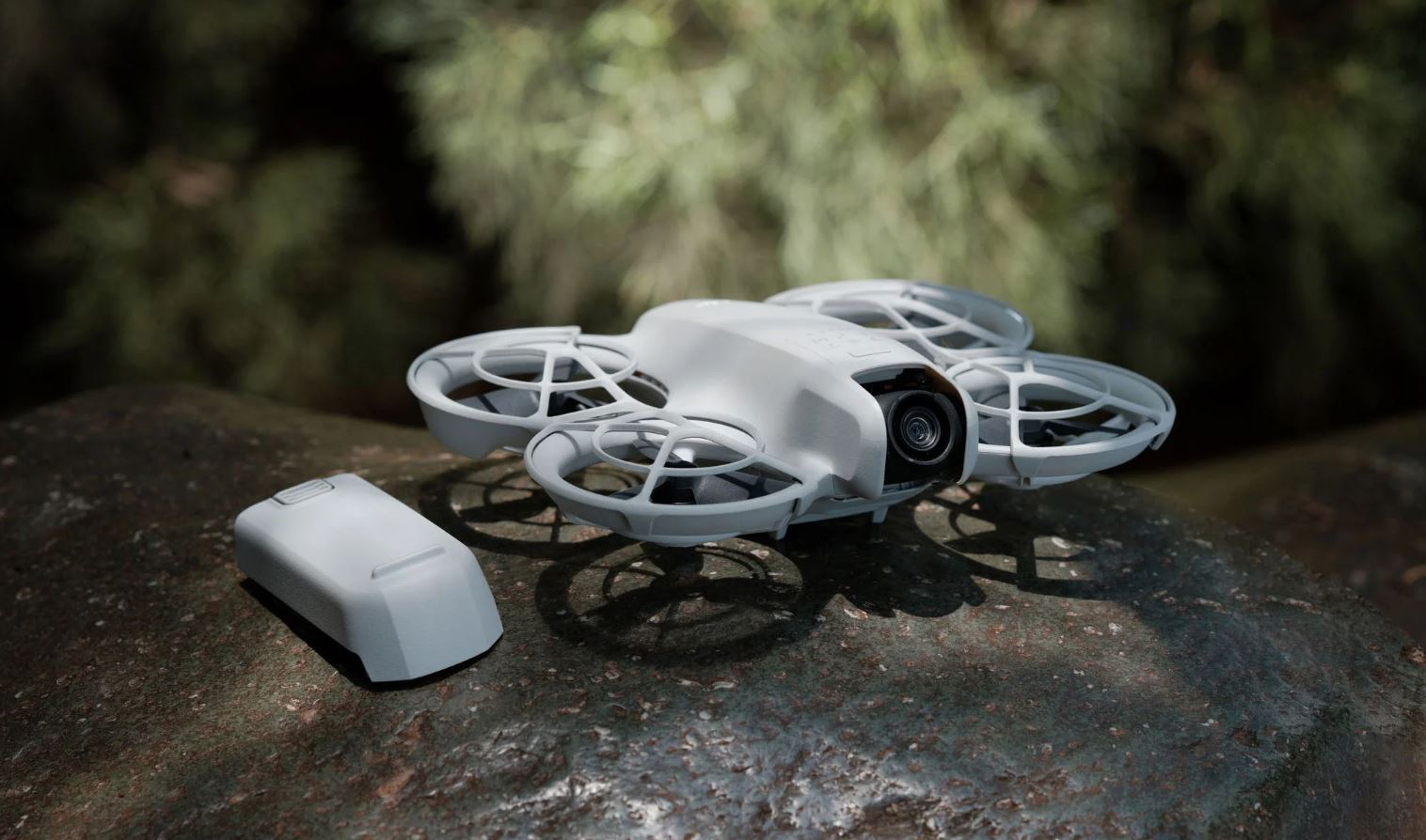 DJI ra mắt DJI Neo đa dạng cách điều khiển, cất cánh một chạm, 4K30, 12MP...