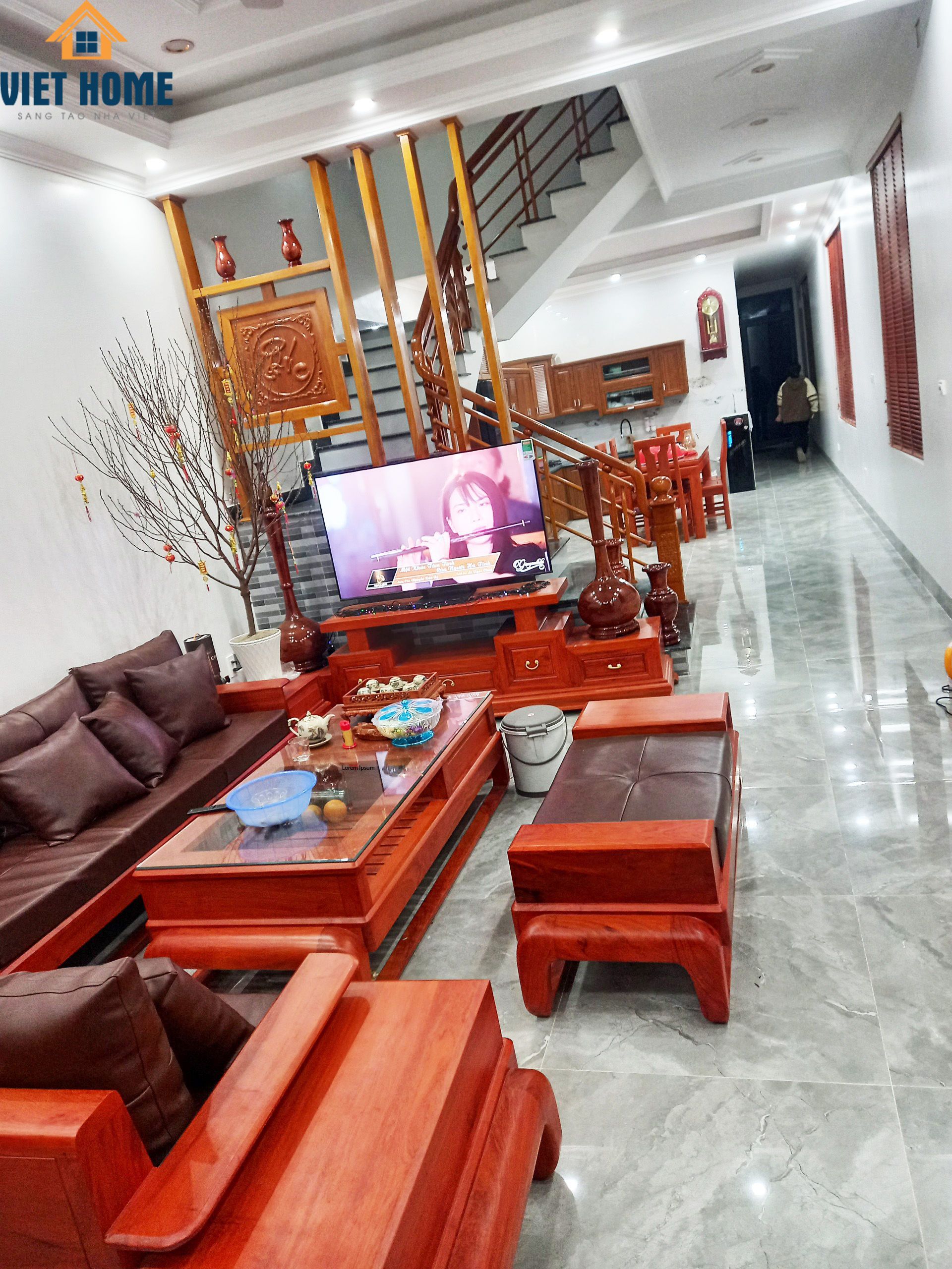 https://bizweb.dktcdn.net/100/369/827/files/fbackmrlinh-tquang3.jpg?v=1690882598666