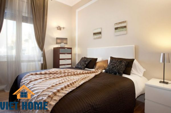 https://bizweb.dktcdn.net/100/369/827/files/thi-cong-noi-that-biet-thu-mini-3-tang-tai-ha-dong-phong-cach-tan-co-dien6-600x399.jpg?v=1576817306911