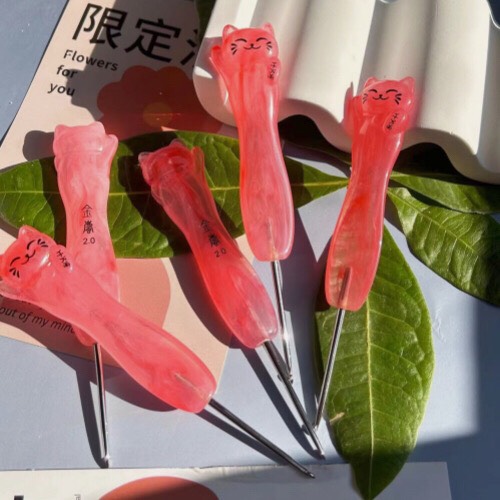 Kim móc Jinlan nhựa mèo may mắn