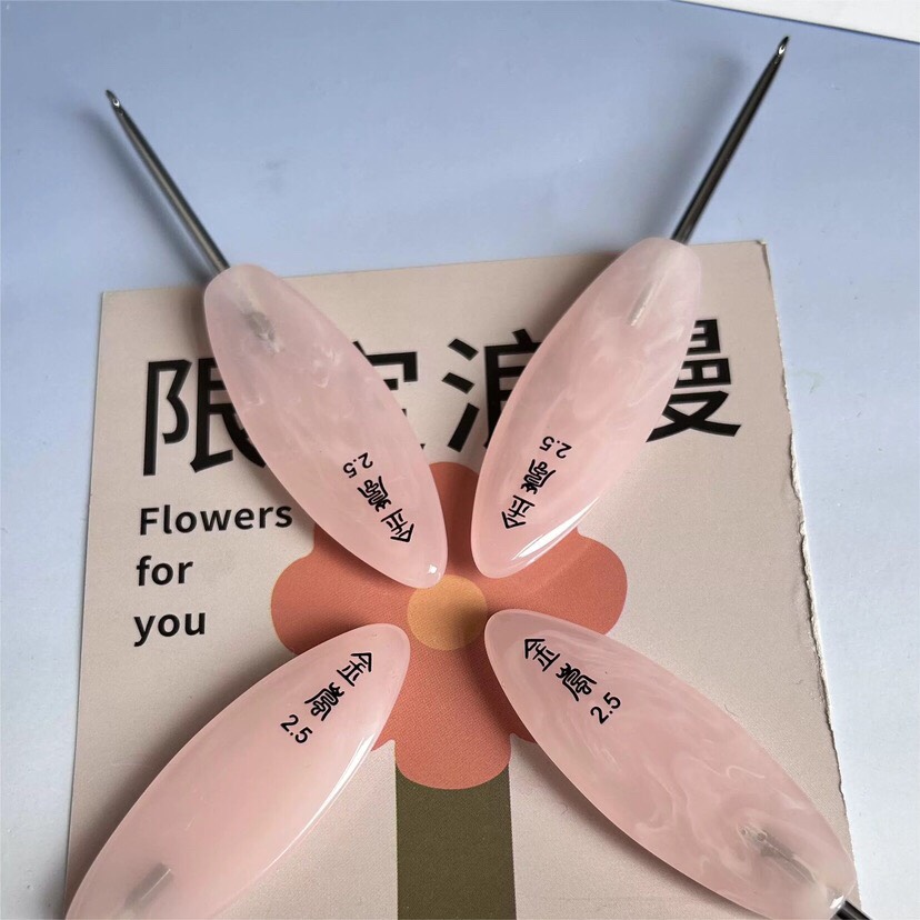 Kim móc Jinlan hồng cán nhựa hình lá
