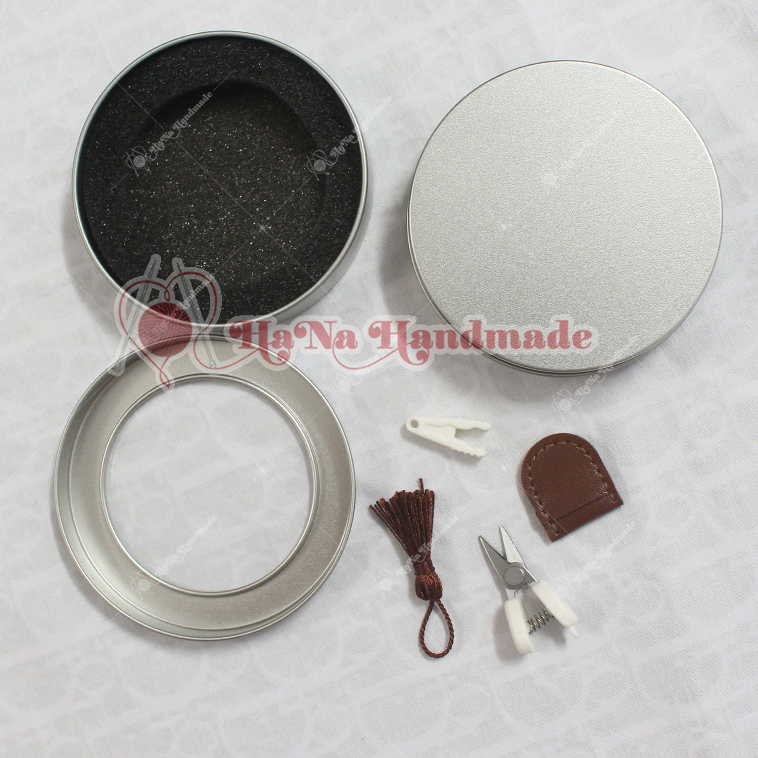 Set kéo cắt chỉ mini kèm hộp đựng