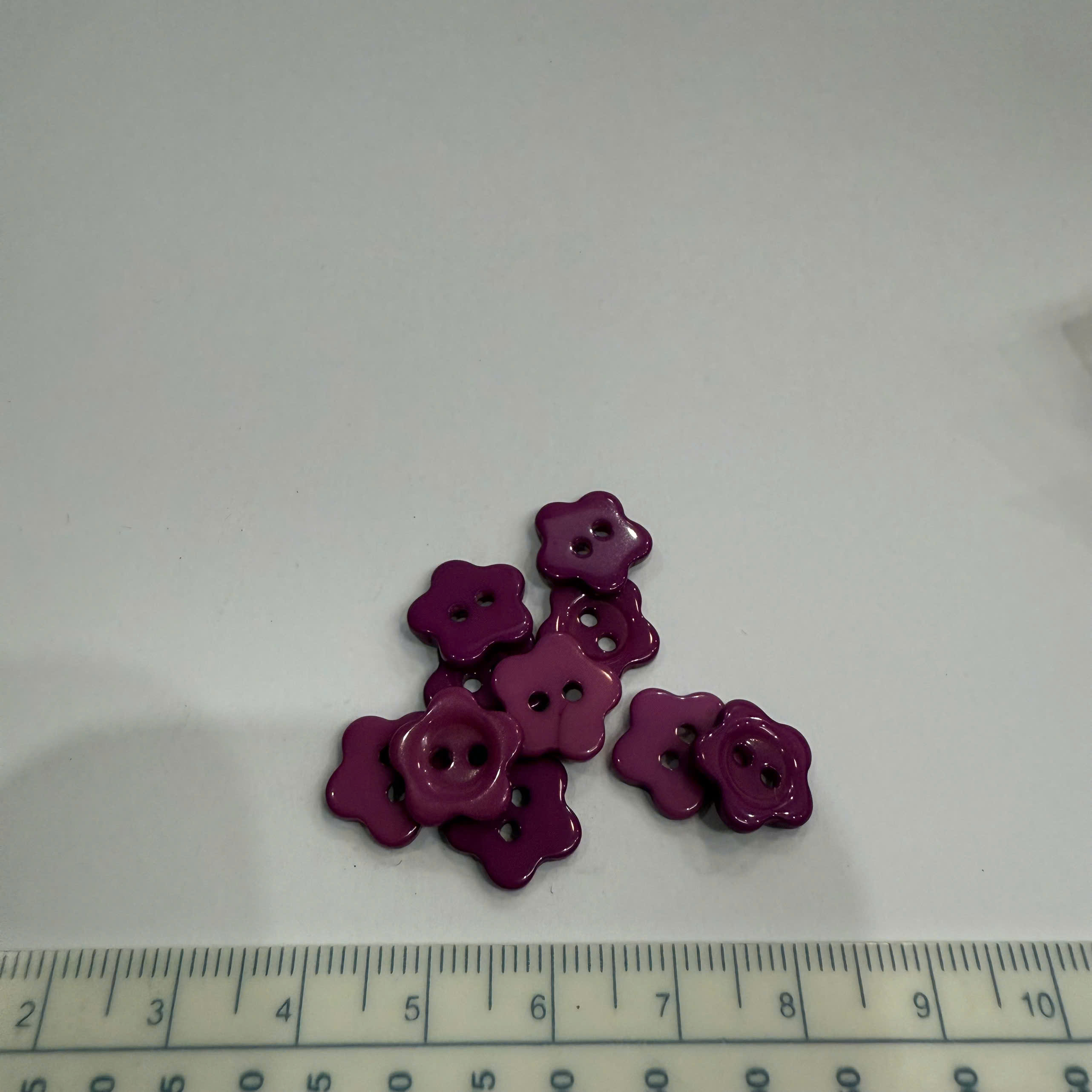 Nút nhựa hoa set 10 cái/ 1 màu