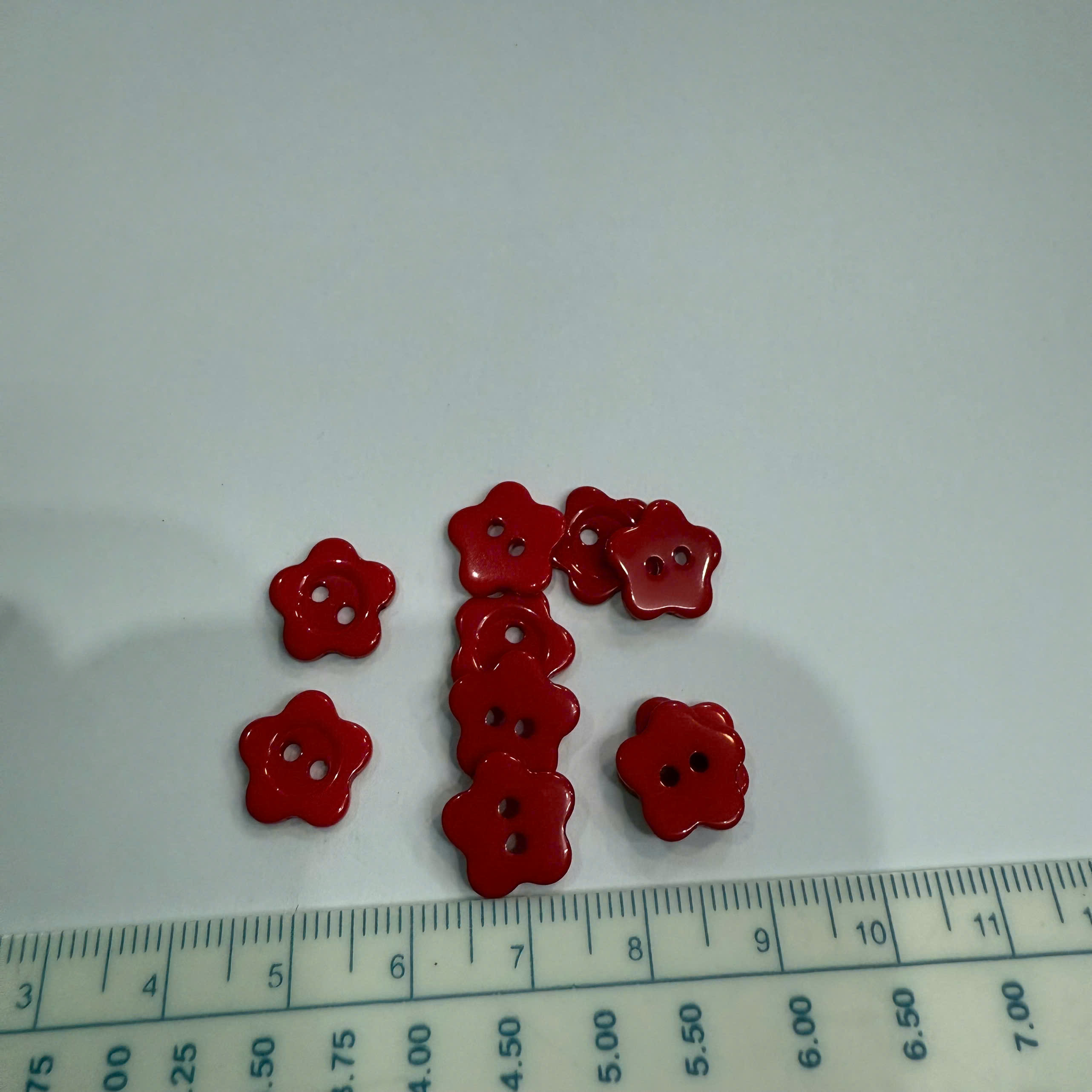 Nút nhựa hoa set 10 cái/ 1 màu