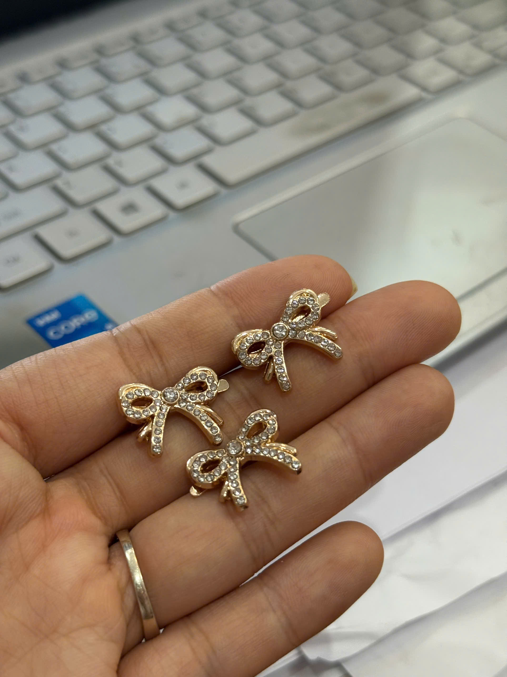 Mạc nơ đính đá mini