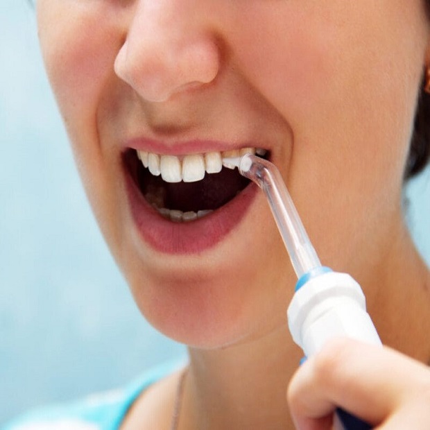  máy tăm nước sóng siêu âm dùng pin