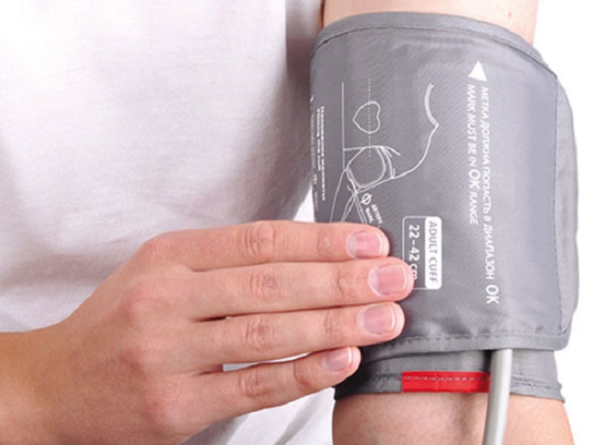 Máy Đo Huyết Áp BWell Swiss MED-55 Nhập Khẩu Thụy Sỹ