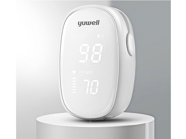 Máy đo nồng độ oxy kẹp ngón tay Yuwell YX102