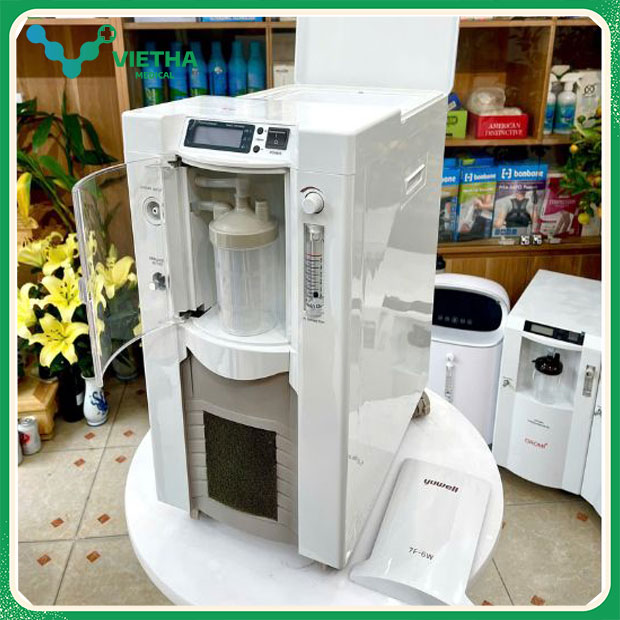 Máy Tạo Oxy Y Tế Yuwell 7F-6W  ( 5L/phút )