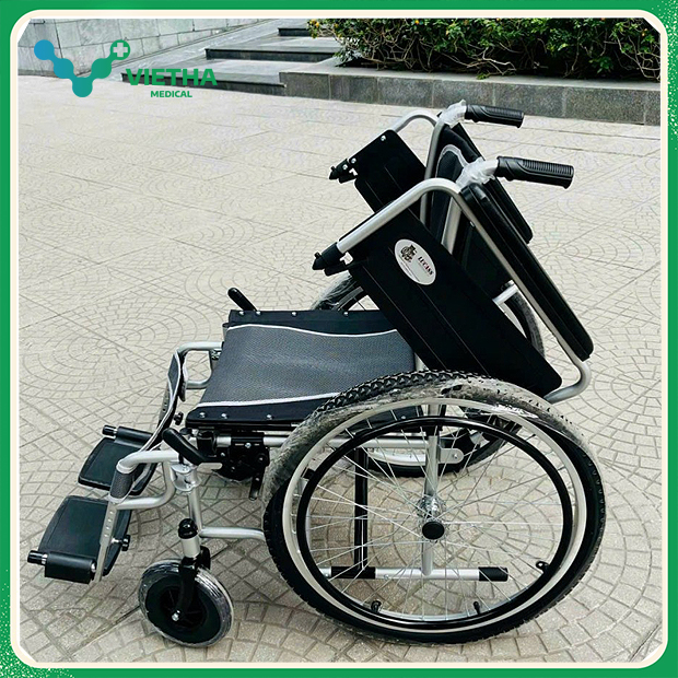 Xe Lăn Bánh Hơi Lucass X64L