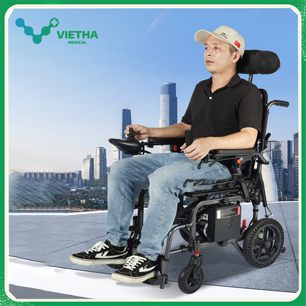 Xe lăn điện ngả lưng Lucass S-500 (pin lithium, phanh tự động)