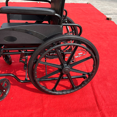 Xe lăn tay hợp kim nhôm siêu nhẹ Lucass X88