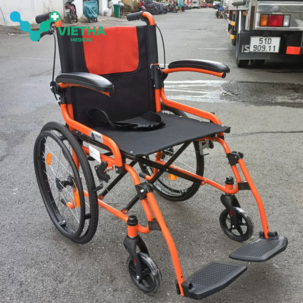 Xe Lăn Lucass X61 Bánh To Lăn Tay