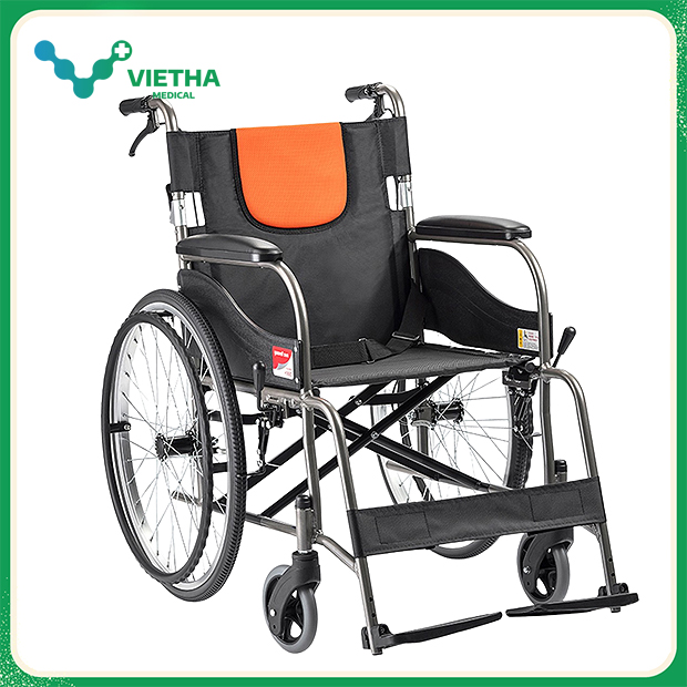 Xe lăn Yuwell H007- Xe lăn có phanh