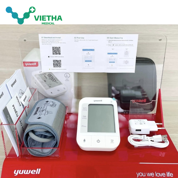 Máy đo huyết áp điện tử Yuwell YE670CR - Pin sạc 300 lần đo