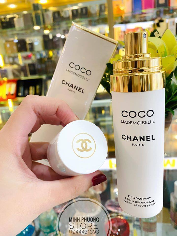 Xịt thơm cơ thể Chanel Coco Mademoiselle Fresh Body Moisture Mist